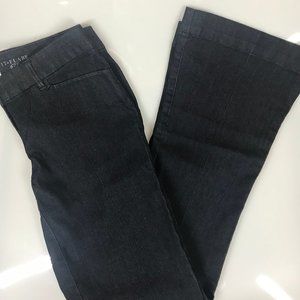 The Limited fit an flare 678 low rise jeans size 6